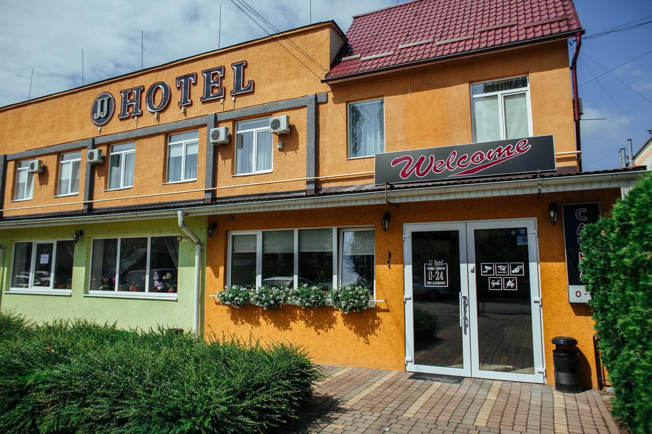 Jj Hotel Vynohradiv Exterior photo